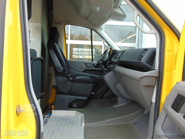 Komercijalno vozilo sa visokim krovom VW Crafter 35 2.0 TDI Regalsystem-Klima-Kamera