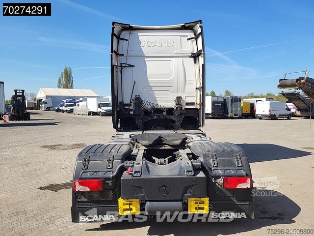 Standard tractor Scania S460 S 4X2 Retarder 2x Tanks ACC Euro 6