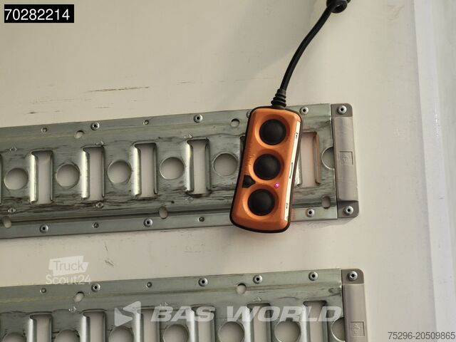 Chladírenská/mrazírenská přeprava Mercedes Atego 1324 Atego 4X2 Thermo-King T1200 R Automa...