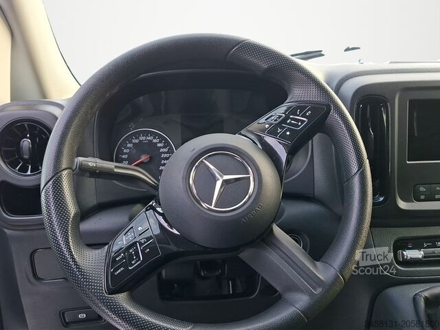 Panel van Mercedes-Benz VITO 116 NEUES MODELL AHK NAV KAM MBUX TOTWINKEL