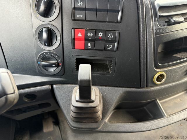 Camion plateau avec bâche MERCEDES-BENZ 1223 Atego org 284 Tkm 7,10 m Ladefl . E6 Tüvneu