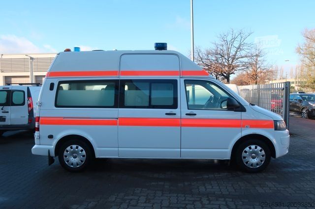 Camião de bombeiros VOLKSWAGEN T5 Transporter Hochdach lang/KTW/Klima/FN: A94