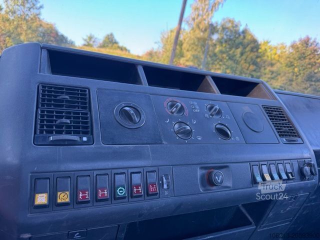 Basculantă MAN LE180C  10.180