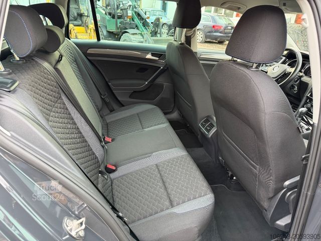 Minibus VOLKSWAGEN Golf VII Variant Join Start-Stopp