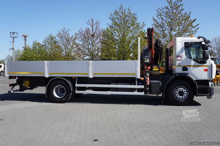 Piattaforma con gru Renault C280 DTI 8/ FASSI crane F135a.22 /15EPAL