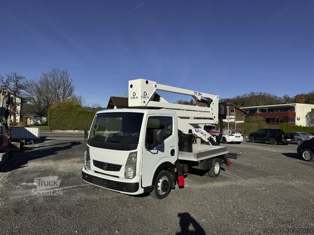 Çalışma platformlu kamyon RENAULT Maxity Gelenkhubarbeitsbühne Cela TB 24 meter