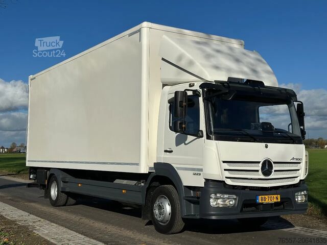 Mala Mercedes-Benz Atego ATEGO1223L EURO6. 725x248x265 3 tons klep.