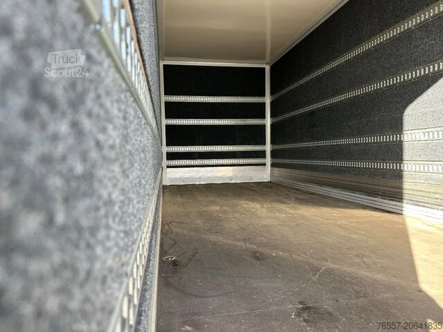 Mala Mercedes-Benz Atego ATEGO1223L EURO6. 725x248x265 3 tons klep.