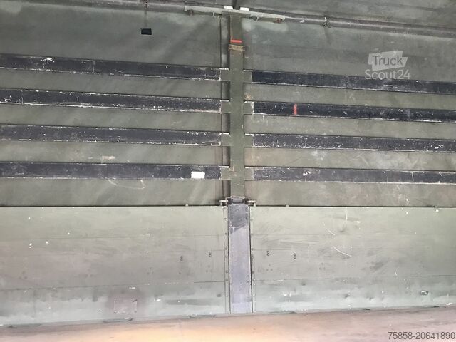 Причіп з бортовою платформою та тентом SCHMITZ 3Achser Bundeswehr mit HU+SP TOP Zustand