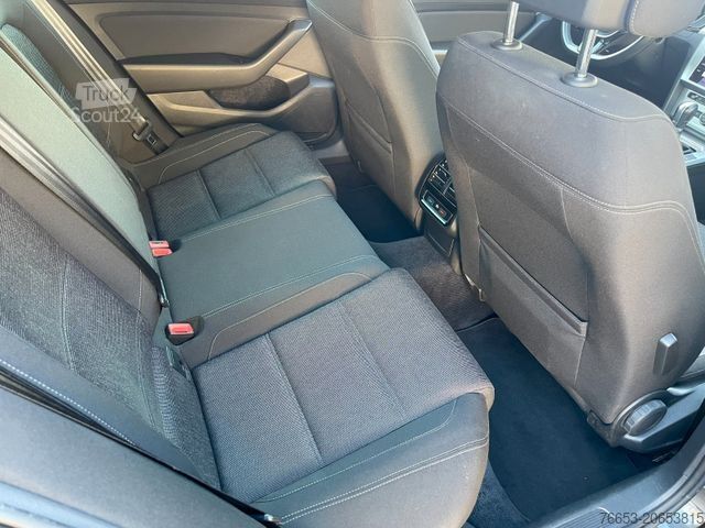 Minibus VOLKSWAGEN Passat Variant 110kw TDI DSG*Navi*LED*Klimaauto.