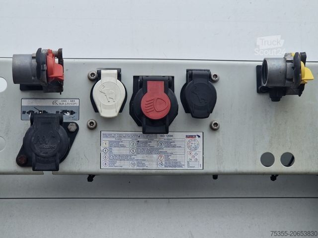 Semirimorchio con telone SCHMITZ CARGOBULL SCS24/L 13.62 E B 1.Hand Liftachse Edscha Portal