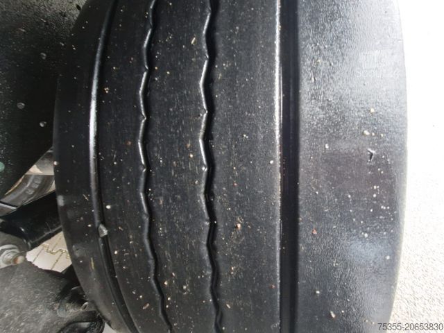 Semirimorchio con telone SCHMITZ CARGOBULL SCS24/L 13.62 E B 1.Hand Liftachse Edscha Portal