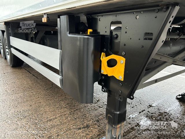 Reefer semitrailer Schmitz Cargobull Reefer Multitemp