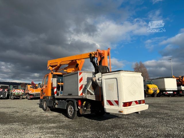 Camião plataforma de trabalho MULTICAR Multicar M30 4x4 Arbeitsbühne + 3. S-Kipper