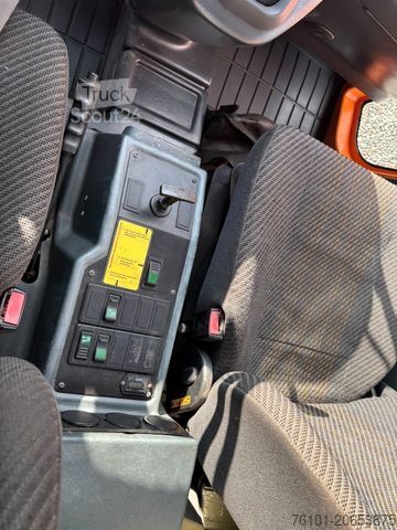 Οι υπολοιποι MULTICAR Multicar M30 4x4 Arbeitsbühne + 3. S-Kipper