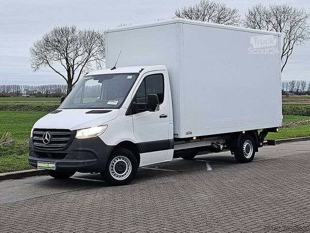 Bavul MERCEDES-BENZ SPRINTER 316 Bakwagen Laadklep!