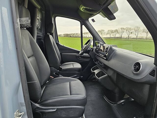 عربة ستيشن واغن ذات سقف مرتفع MERCEDES-BENZ SPRINTER 211 automaat EURO6