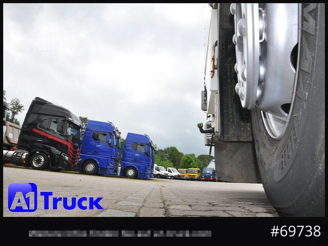 Sopbil MERCEDES-BENZ Antos 2532 Faun Powerpress II Zöller Detla 2301,