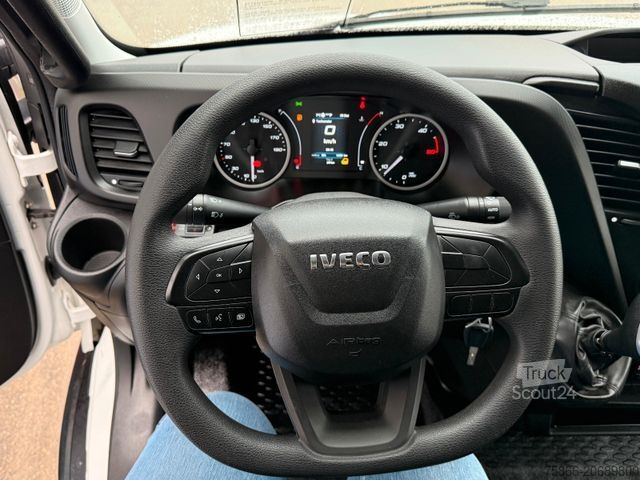 Camion de boissons IVECO 70C18H HI Duo Schwenkwandkoffer LBW 1,5to