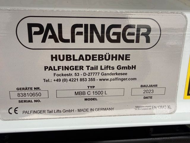 Camion de boissons IVECO 70C18H HI Duo Schwenkwandkoffer LBW 1,5to