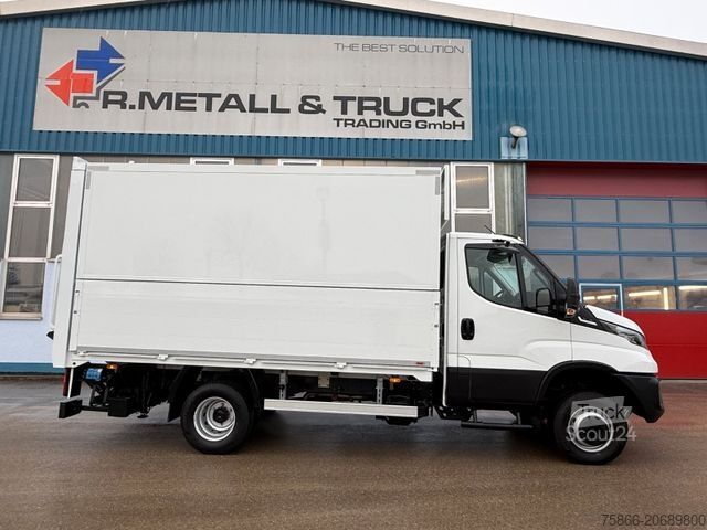 Camion de boissons IVECO 70C18H HI Duo Schwenkwandkoffer LBW 1,5to