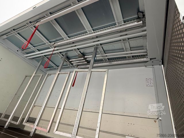 Camion de boissons IVECO 70C18H HI Duo Schwenkwandkoffer LBW 1,5to