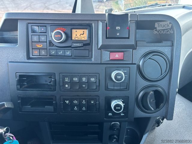 Three-sided tipper truck RENAULT C520 6x4*Bordmatik*Meiller*Blatt*Klima*TOP