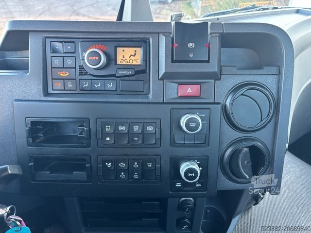 Tipper truck RENAULT C520 6x4*Bordmatik*Meiller*Blatt*Klima*TOP