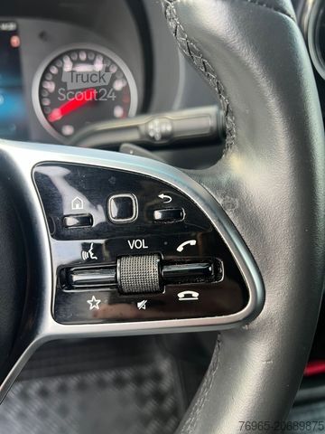 Panelová dodávka MERCEDES-BENZ Sprinter 314 AUTOMATIK NAVI TOTWINKEL KAMERA LED