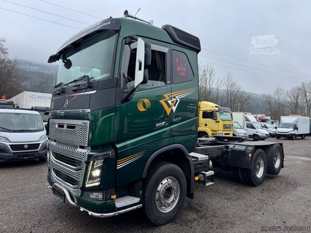 Standartinis vilkikas VOLVO FH16.650 6X4 SZM RETARDER *2018*