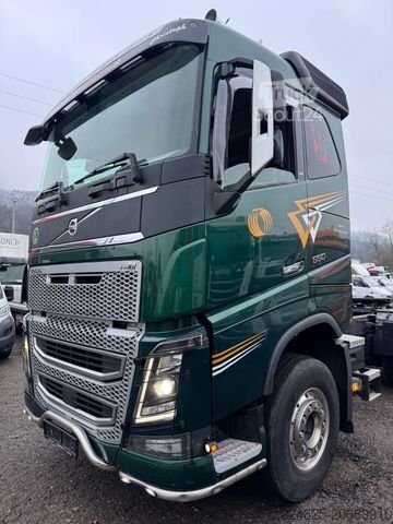 Standartinis vilkikas VOLVO FH16.650 6X4 SZM RETARDER *2018*