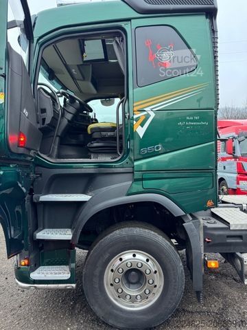 Standartinis vilkikas VOLVO FH16.650 6X4 SZM RETARDER *2018*