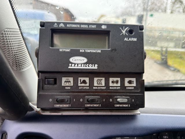 Kühltransporter IVECO DAILY 70C18 KÜHLKOFFER+LBW*2017*MOTORSCHADEN*