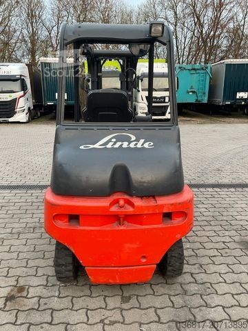 Voorlader vorkheftruck LINDE E30-02 Triplex Elektro Stapler 3.000kg Seitensch