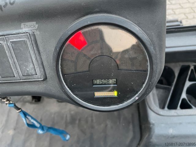 Voorlader vorkheftruck LINDE E30-02 Triplex Elektro Stapler 3.000kg Seitensch