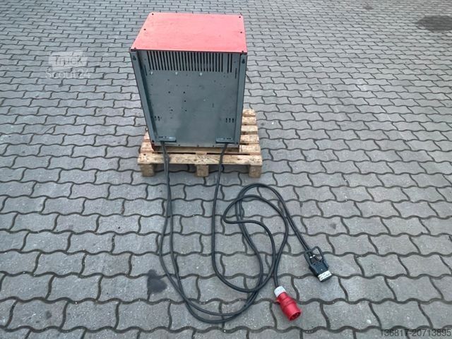 Voorlader vorkheftruck LINDE E30-02 Triplex Elektro Stapler 3.000kg Seitensch