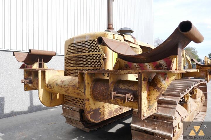 Boru katmanı Caterpillar D8K Pipe carrier