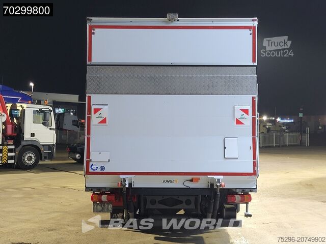 βαλίτσα Mercedes Atego 816 4X2 8tonner Automatic 1000kg Ladebord...
