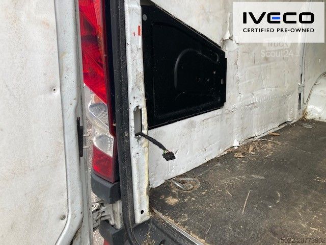 Ploščati dostavnik IVECO 70C18 Kastenwagen