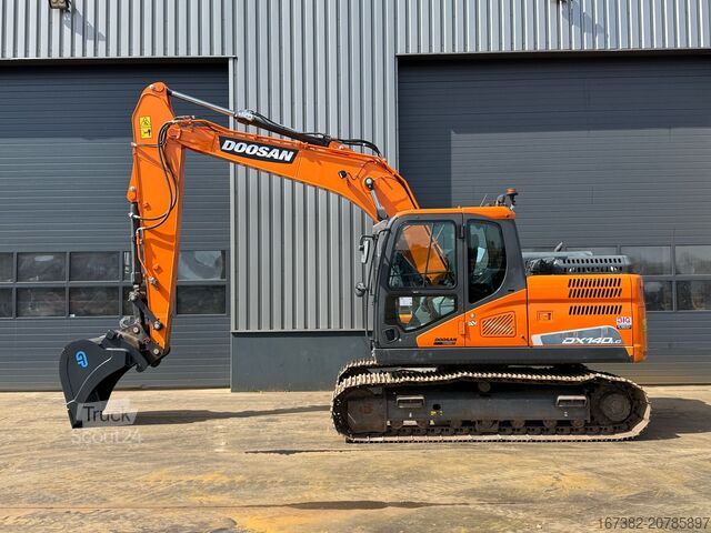 Pelle sur chenilles Doosan DX140LC-5 - CE / Verachtert CW30