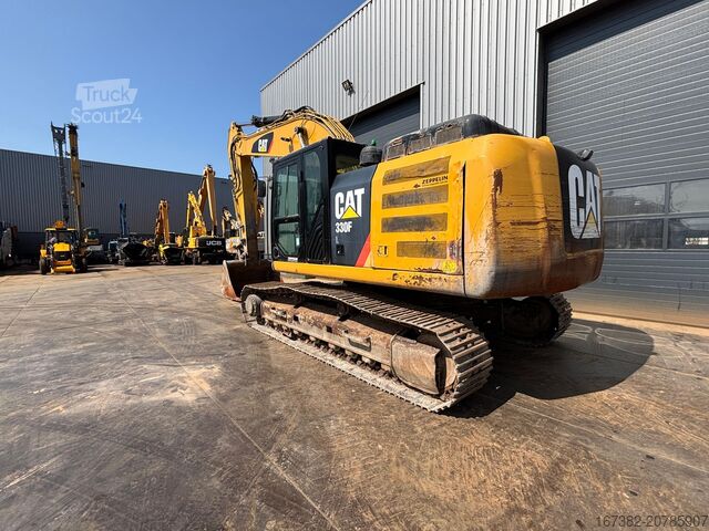 Goseniški bager Caterpillar 330FL