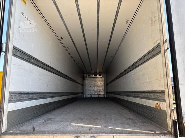 Transport refrigerat/congelat Schmitz Cargobull N/A + SCHMITZ COOLER + ATP + 3x saf + 7279 hour...