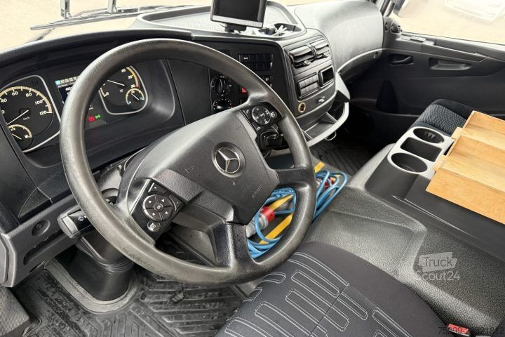 Kühlkoffer-LKW Mercedes-Benz Atego 1021 4x2 Kühlkoffer+HB / Swiss-Vehicle