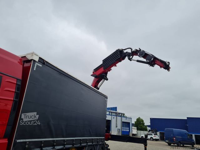 LKW mit Pritsche & Plane MAN TGX 26.470 6x2-4 LL CH HMF Kran Lenk ACC JIB 26m