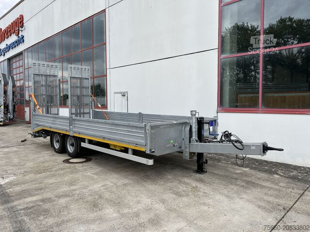 Remorcă cu platformă joasă Möslein TT11 BR Neuer Tandemtieflader, breit Rampen