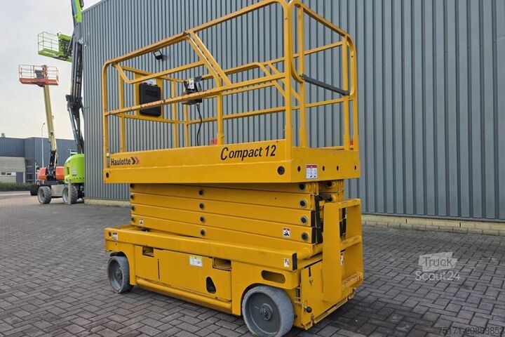 Scherenhebebühne Haulotte Compact 12 Electric, 12m Working Height, 300kg Cap