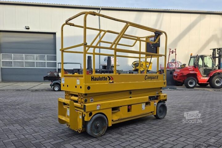 Scherenhebebühne Haulotte Compact 8 Electric, 8.2m Working Height, 350kg Cap