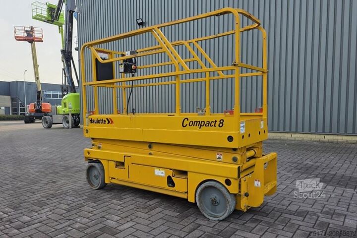 Scherenhebebühne Haulotte Compact 8 Electric, 8.2m Working Height, 350kg Cap