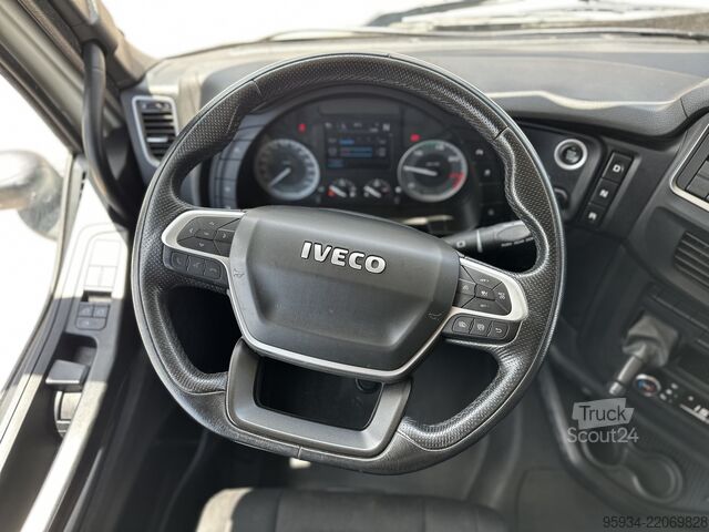 Vakio vetoauto IVECO S-WAY 530