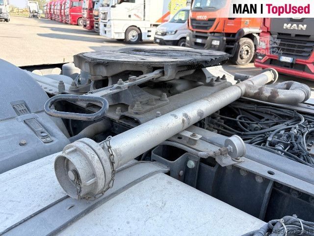 Gevaarlijke stoffen vrachtwagen MAN TGX 18.460 4X2 BLS